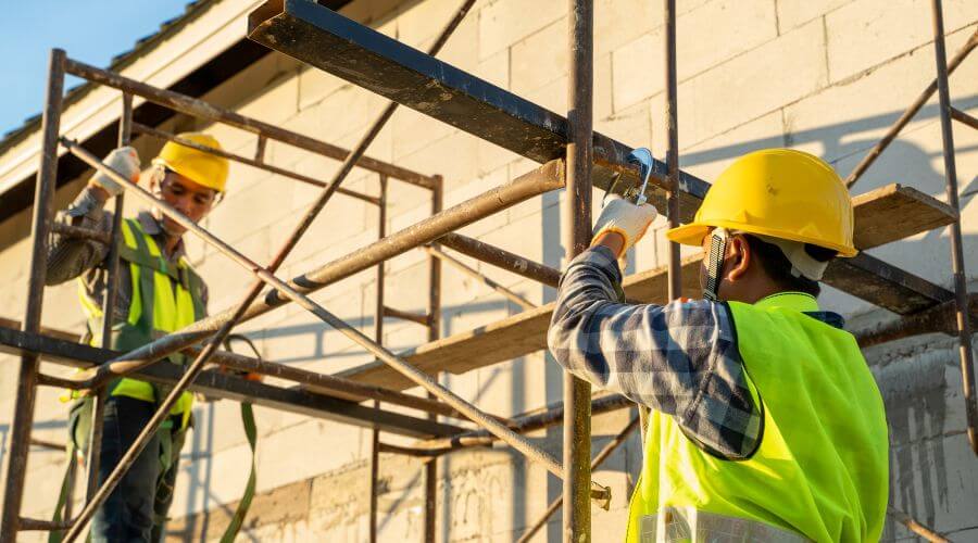 Professional gutter cleaning in Jessup, MD